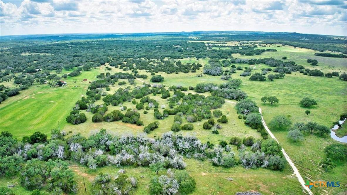 Johnson City, TX 78636,555 Summer Hill LN