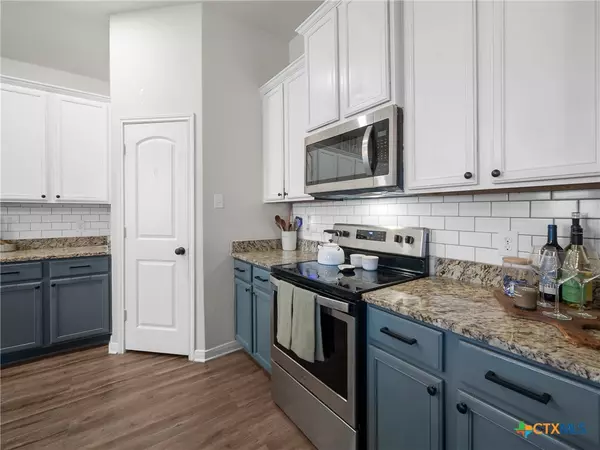 New Braunfels, TX 78132,6321 Daisy WAY