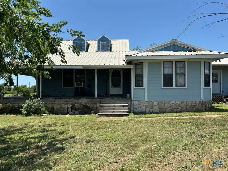 1720 County Road 276, Bertram, TX 78605