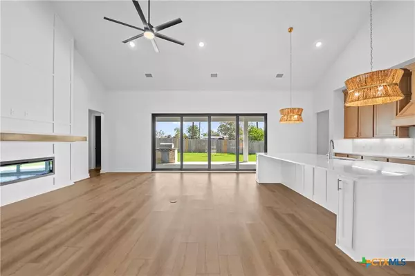 Salado, TX 76571,6630 King Oaks BLVD