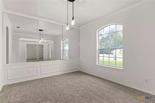 Killeen, TX 76543,214 Forest Ridge DR