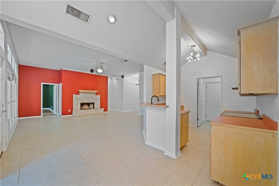San Marcos, TX 78666,2203 Lancaster ST