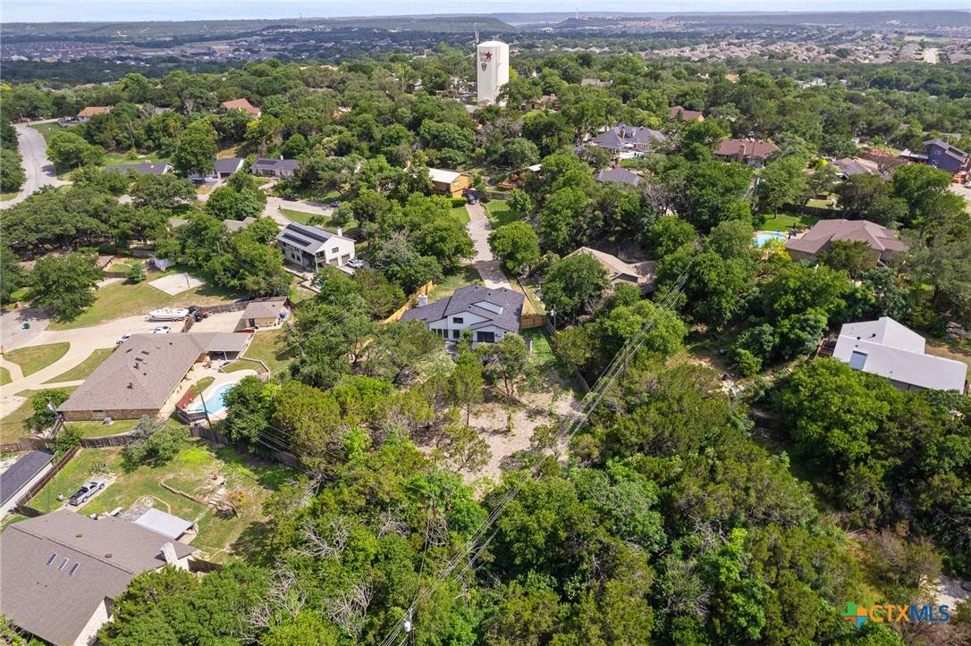 Harker Heights, TX 76548,910 Cliffside DR