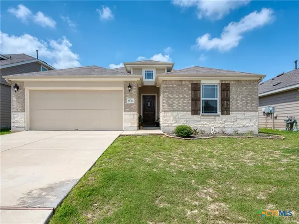 10744 Rosalina LOOP, Converse, TX 78109