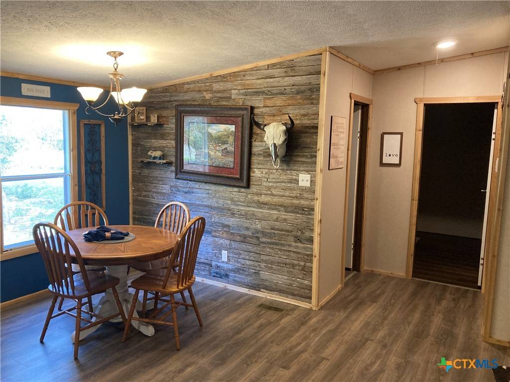 New Braunfels, TX 78132,1631 Purgatory RD