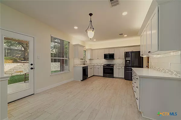 Round Rock, TX 78665,1123 Sundrop PL