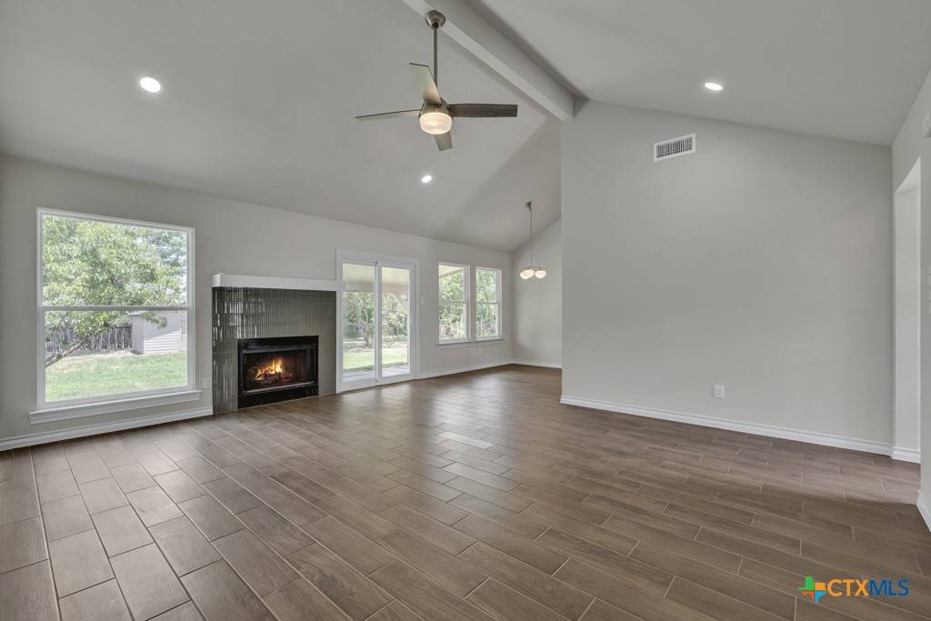 Kyle, TX 78640,102 Montague DR