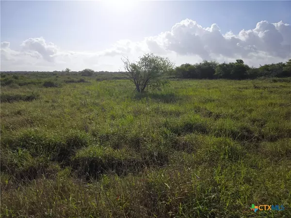 Edna, TX 77957,8551 FM 530