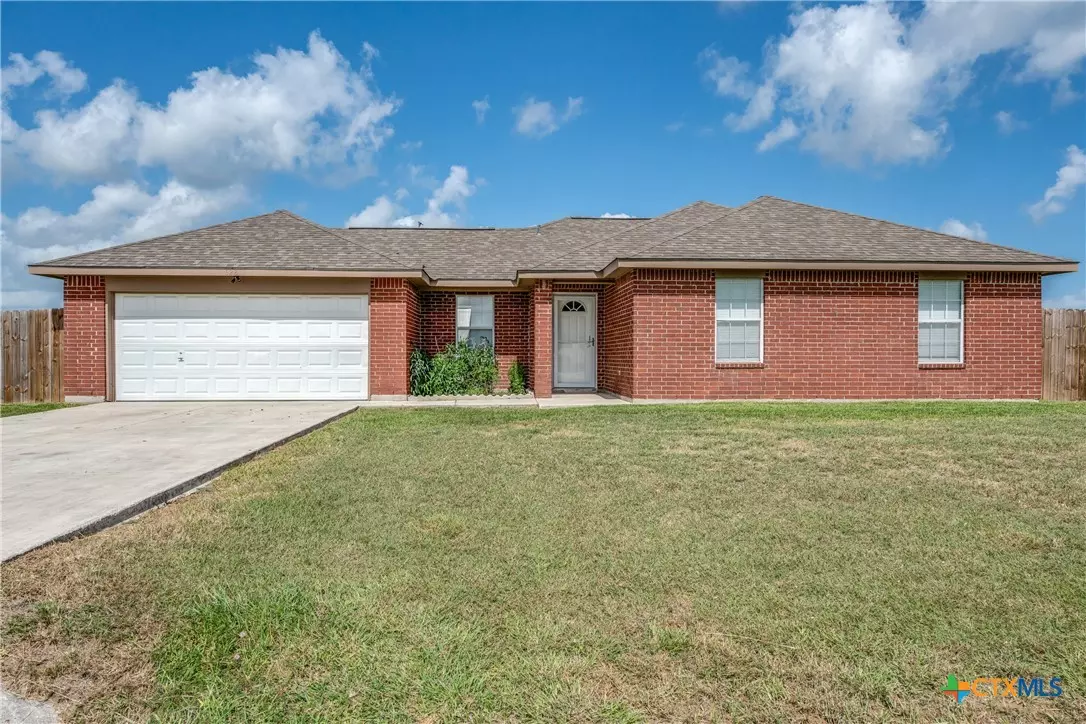 Seguin, TX 78155,628 Cordova LOOP