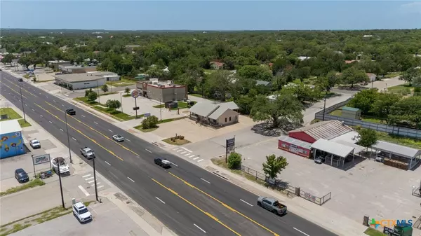 Lampasas, TX 76550,408 N Key AVE