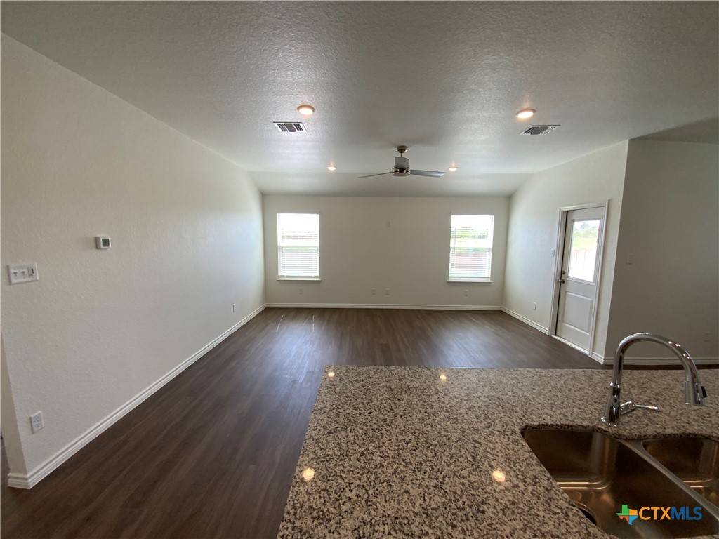 Jarrell, TX 76537,212 Hemp HL