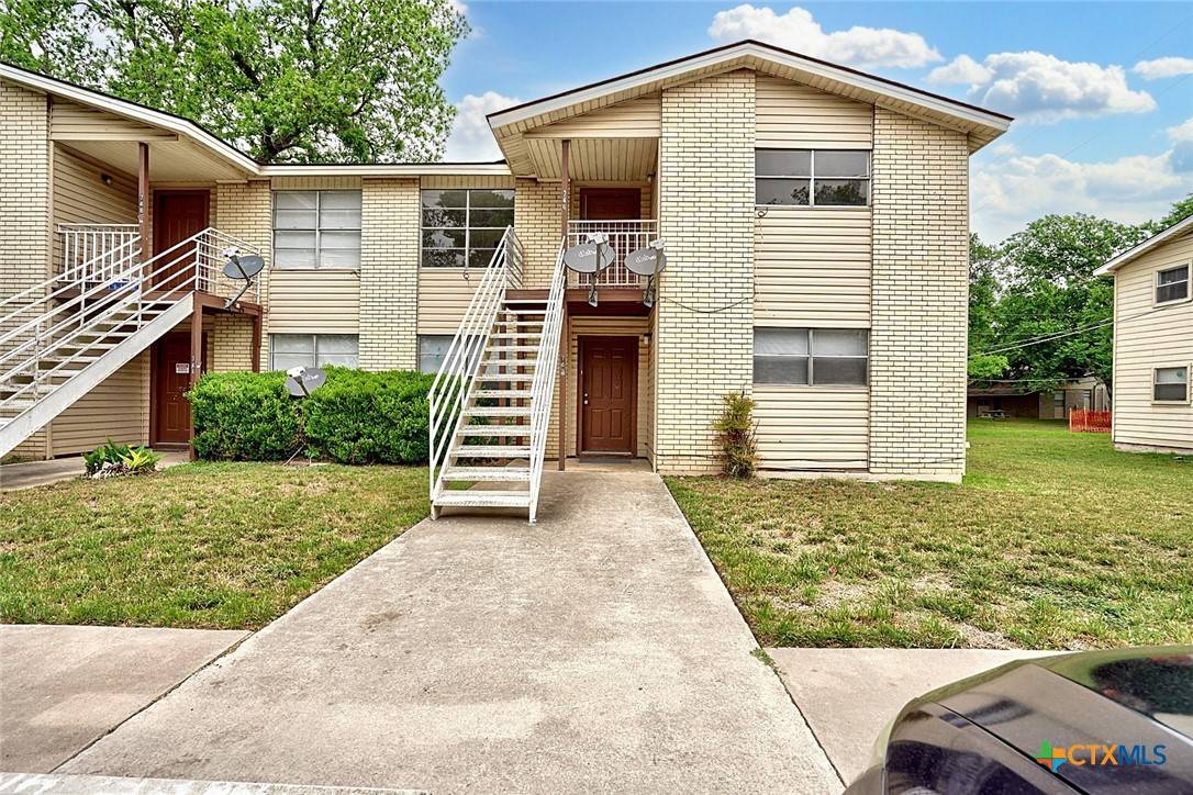 728 Old Martindale RD, San Marcos, TX 78666