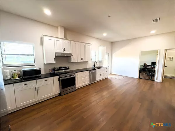 Mart, TX 76664,4748 Battle Lake RD