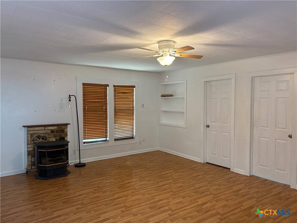 Burnet, TX 78611,904 Deer Springs DR