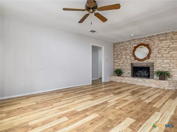 Round Rock, TX 78664,1304 Wroxton WAY