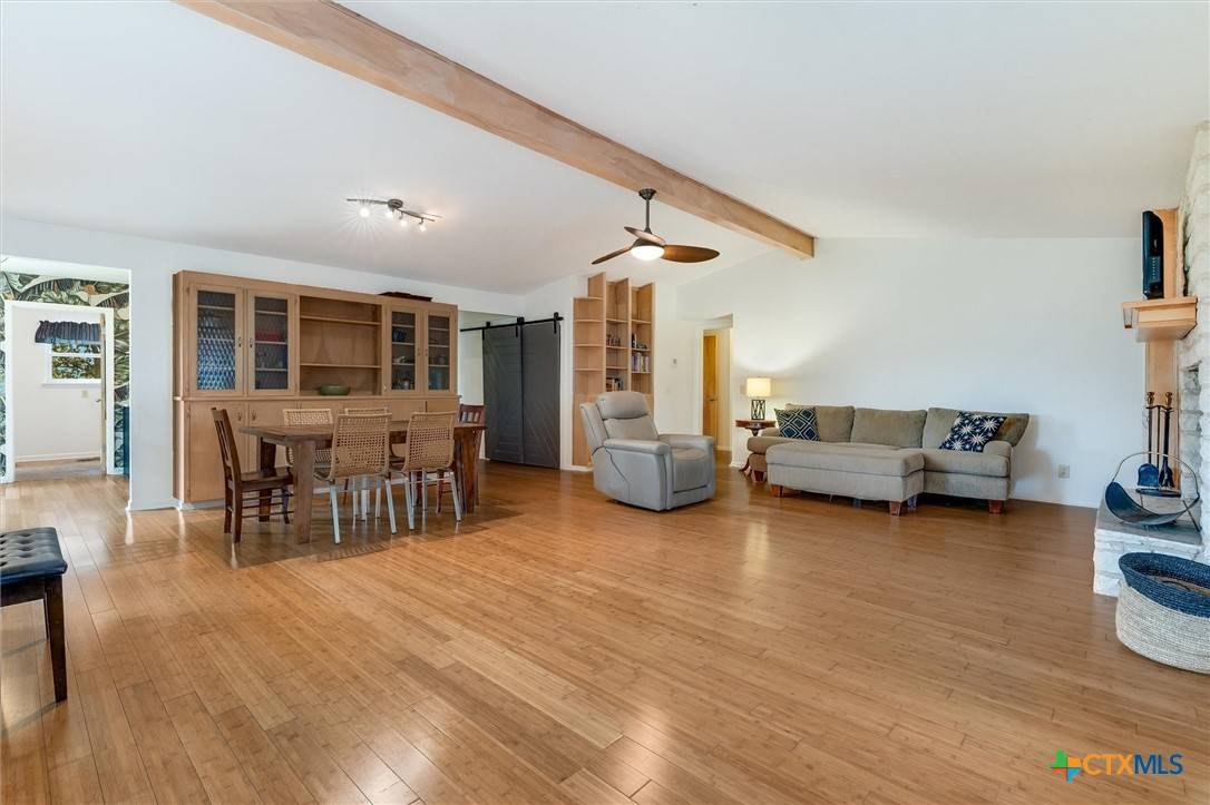 San Marcos, TX 78666,123 E Sierra CIR