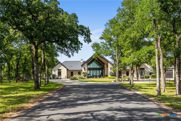 19102 Post Oak RD, Bartlett, TX 76511