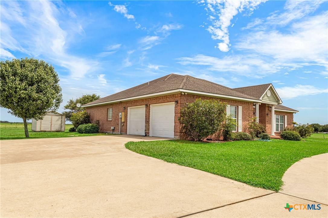 Port Lavaca, TX 77979,444 E Maxwell Ditch RD