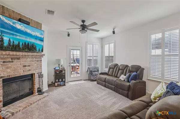 Jarrell, TX 76537,657 Bailey Park DR