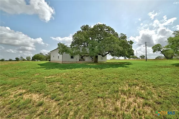 Luling, TX 78648,444 Wattsville RD