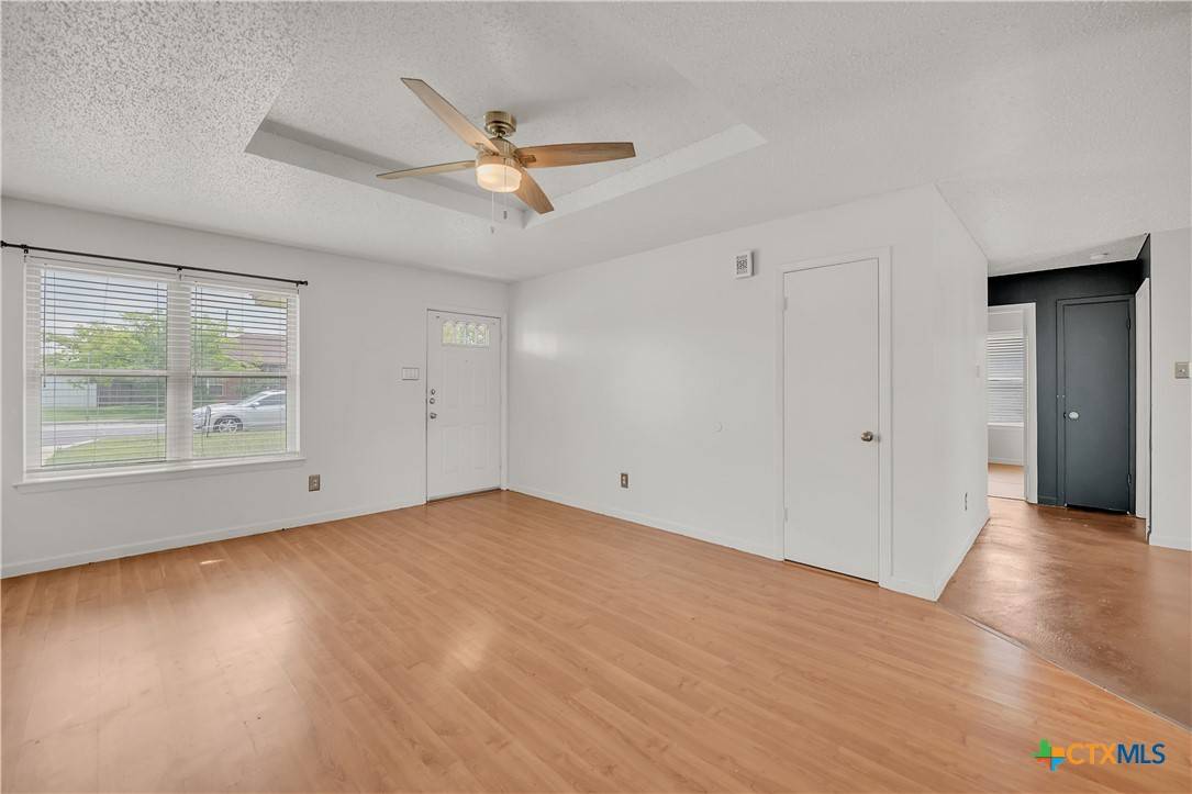 Nolanville, TX 76559,105 Boxer ST