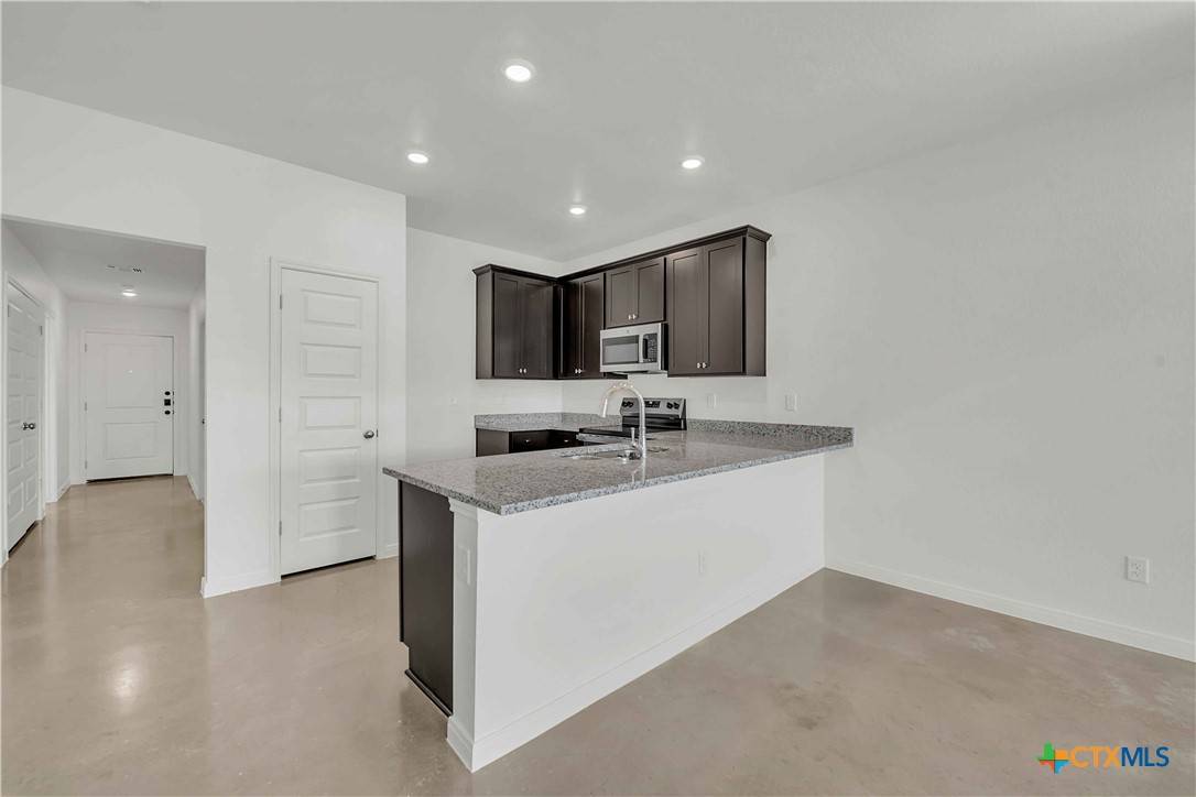 Killeen, TX 76543,906 Cherry Laurel LN
