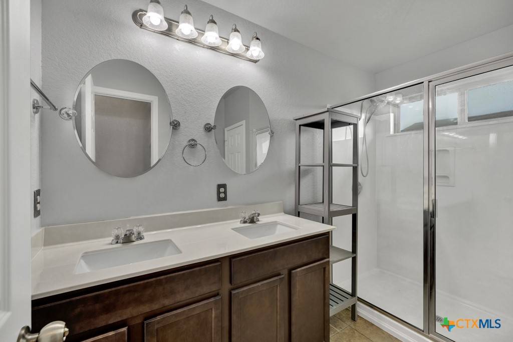 New Braunfels, TX 78130,2588 Diamondback TRL