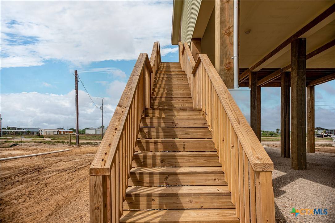 Port Lavaca, TX 77979,193 POWDERHORN LN
