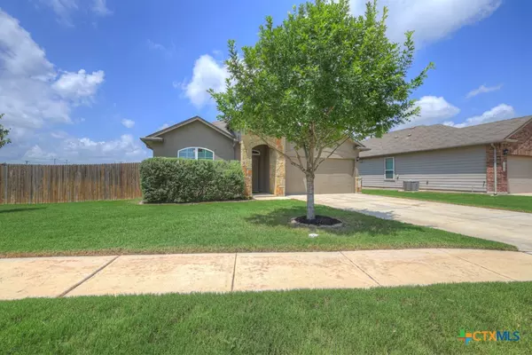 New Braunfels, TX 78130,1398 Fall Cover