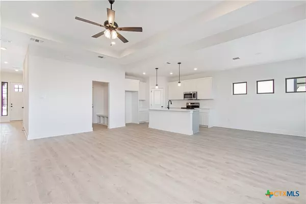 Nolanville, TX 76559,2002 Rosson ST