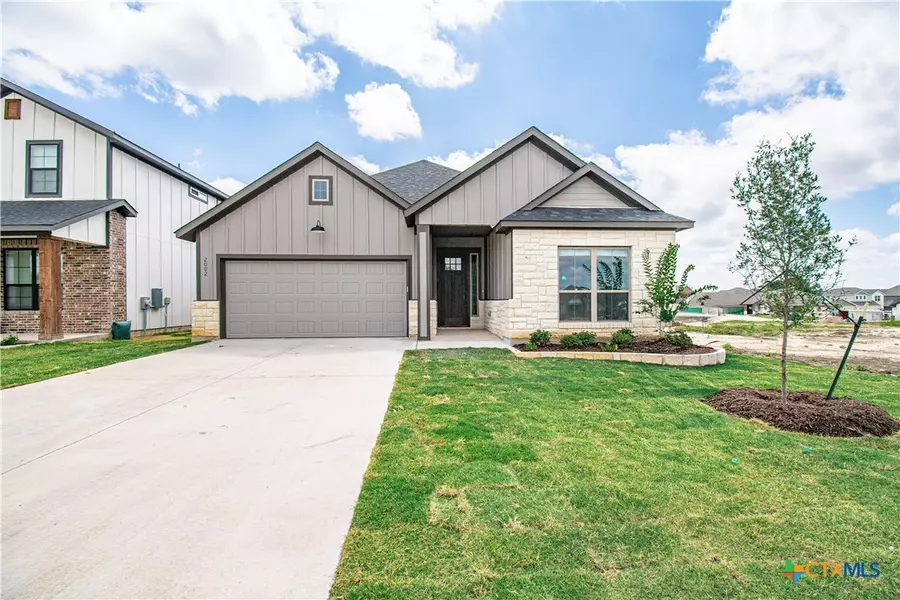 2002 Rosson ST, Nolanville, TX 76559