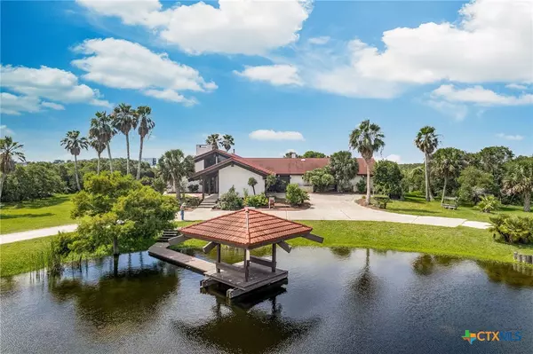 1809 W Harrison AVE, Port O'connor, TX 77982