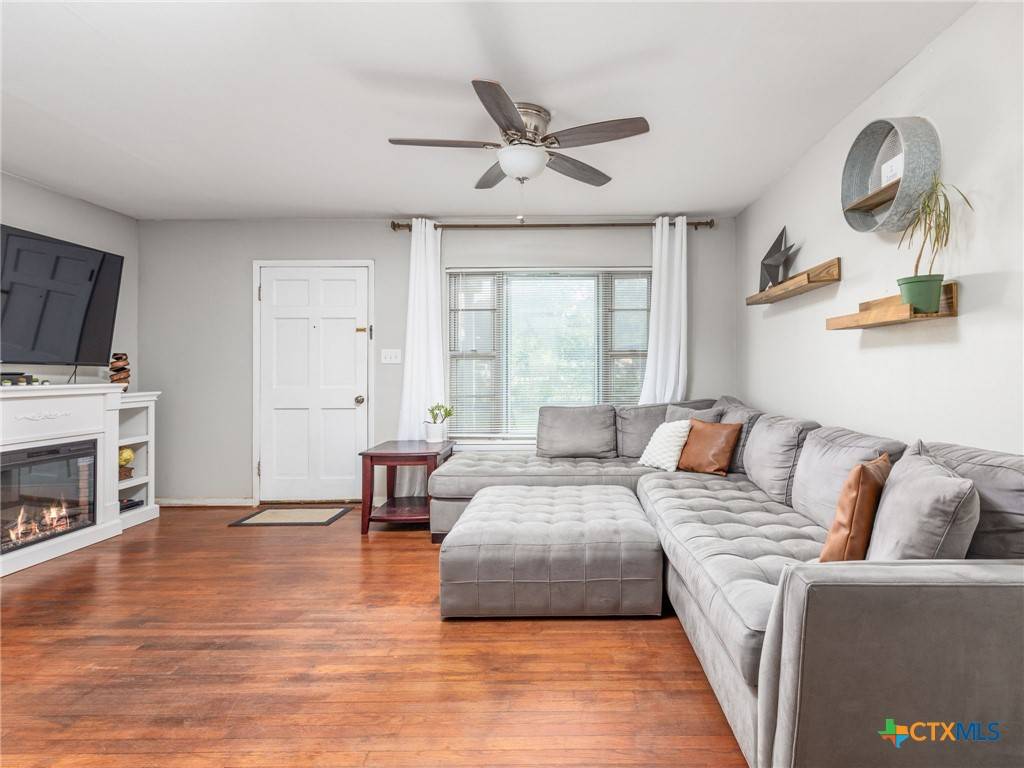 Bertram, TX 78605,415 Brooks Mill RD