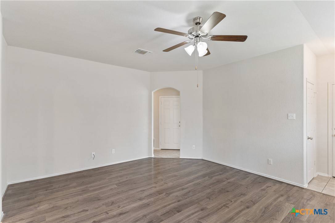 Temple, TX 76502,6313 Dorothy Muree DR