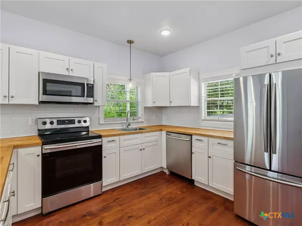 San Marcos, TX 78666,826 Waco ST