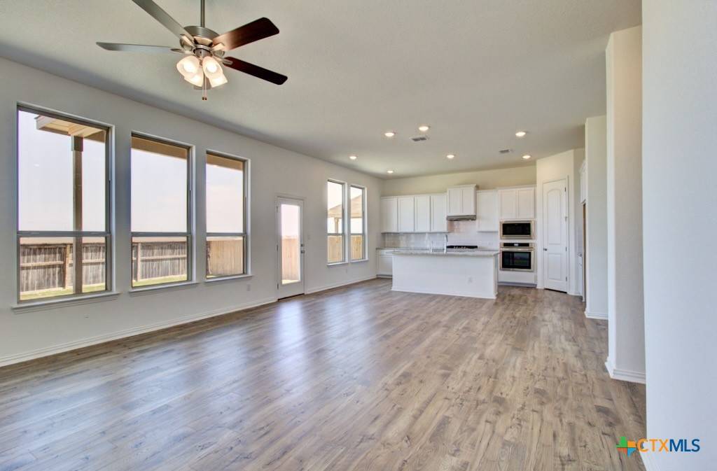 New Braunfels, TX 78130,2585 Gideon LN