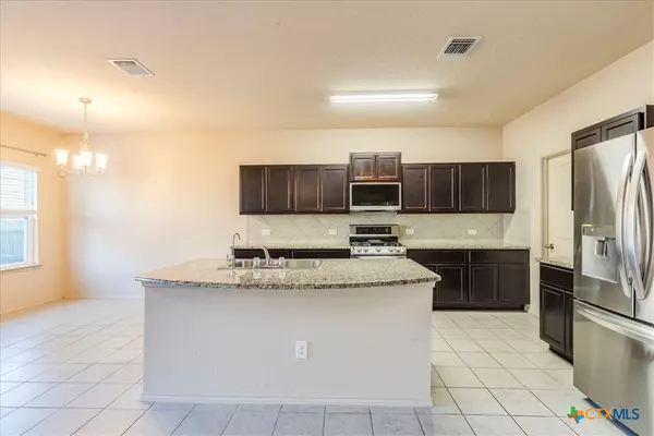 San Marcos, TX 78666,185 Tallow TRL