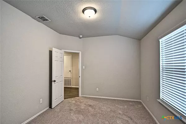 New Braunfels, TX 78130,475 Autumn Leaf DR