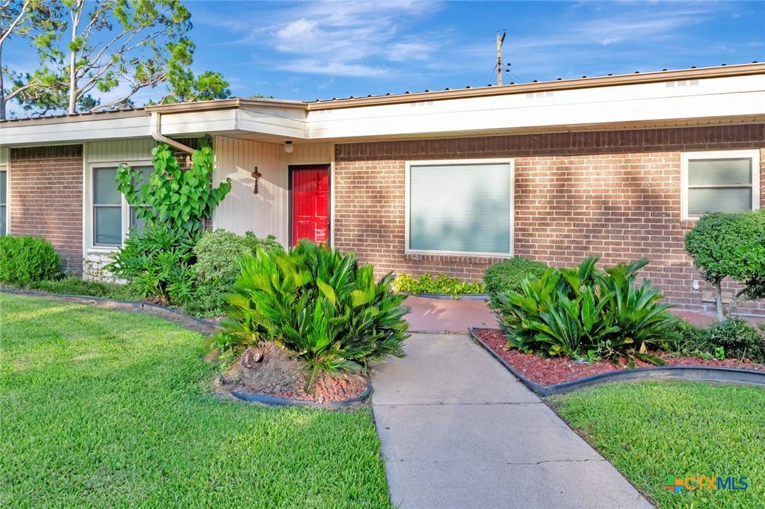 Victoria, TX 77904,925 Eden Roc ST