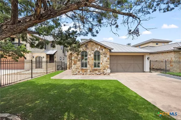 Canyon Lake, TX 78133,1736 Stagecoach DR