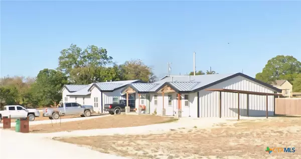 709 W Pierson, Hamilton, TX 76531