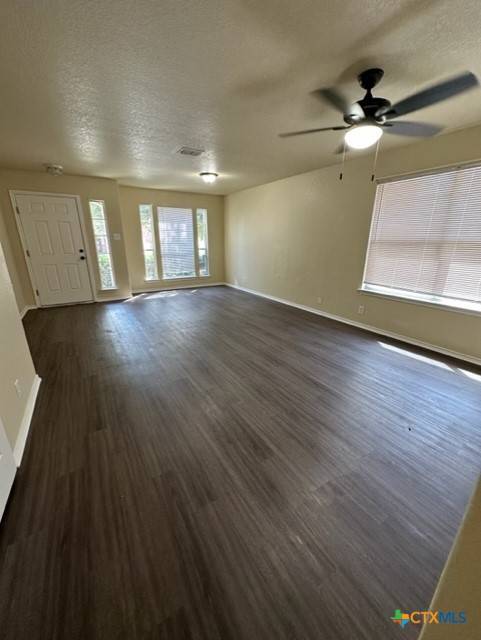 New Braunfels, TX 78130,221 Roadrunner AVE