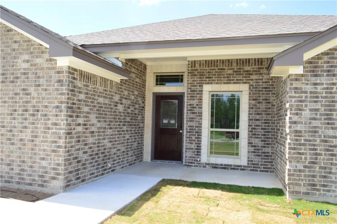 Kempner, TX 76539,850 County Road 3152