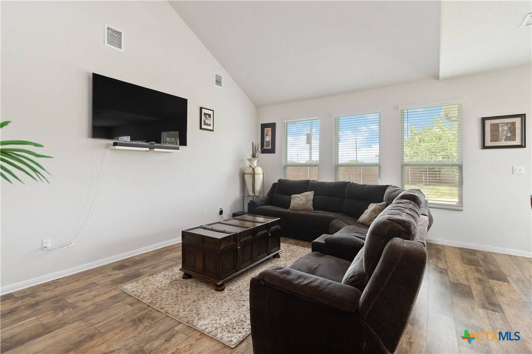 New Braunfels, TX 78130,934 Tenby Castle