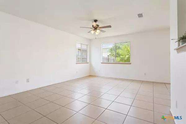 Killeen, TX 76543,1205 Fox Creek DR