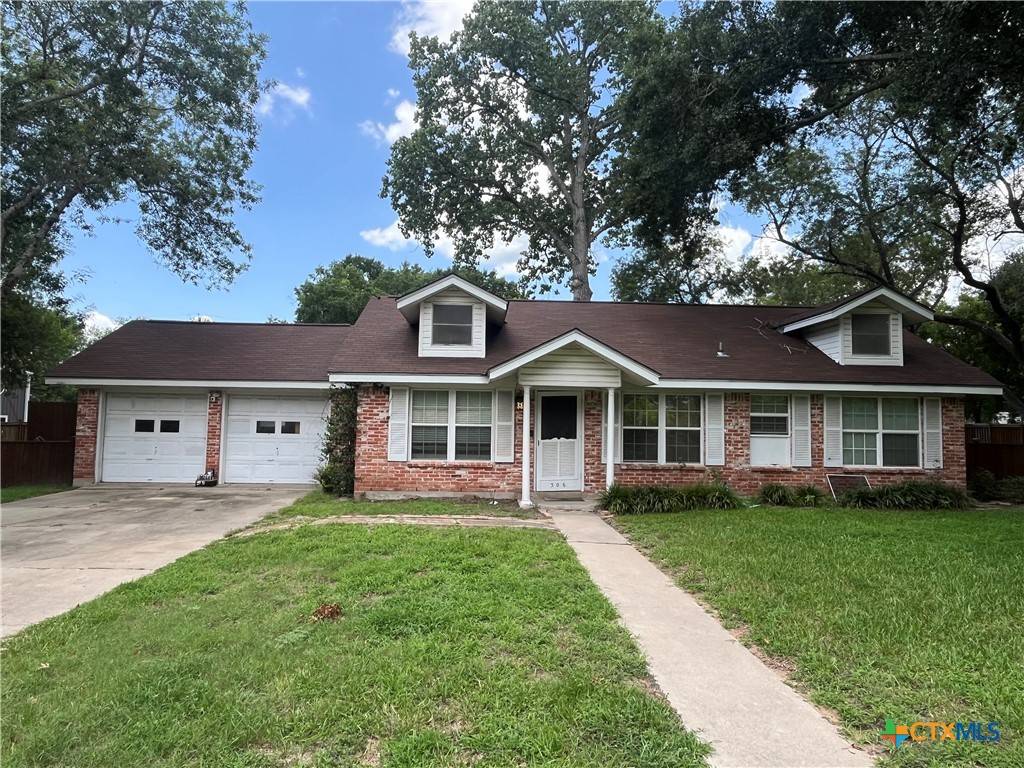 Victoria, TX 77904,306 Angus ST