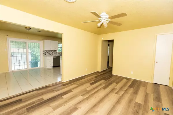 Killeen, TX 76543,3003 Zephyr RD