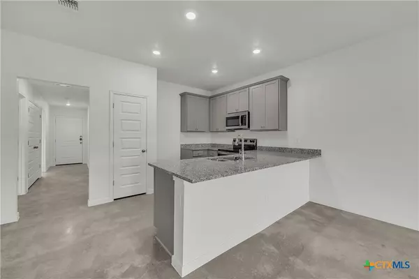 Killeen, TX 76543,904 Cherry Laurel LN