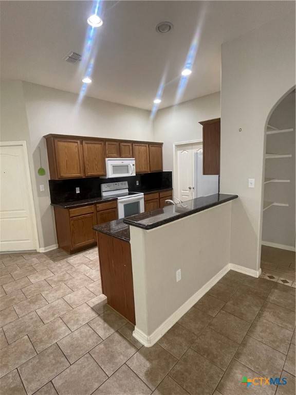 Victoria, TX 77904,110 Carlsbad DR