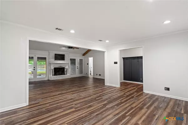 Temple, TX 76502,4101 Briar Cliff RD